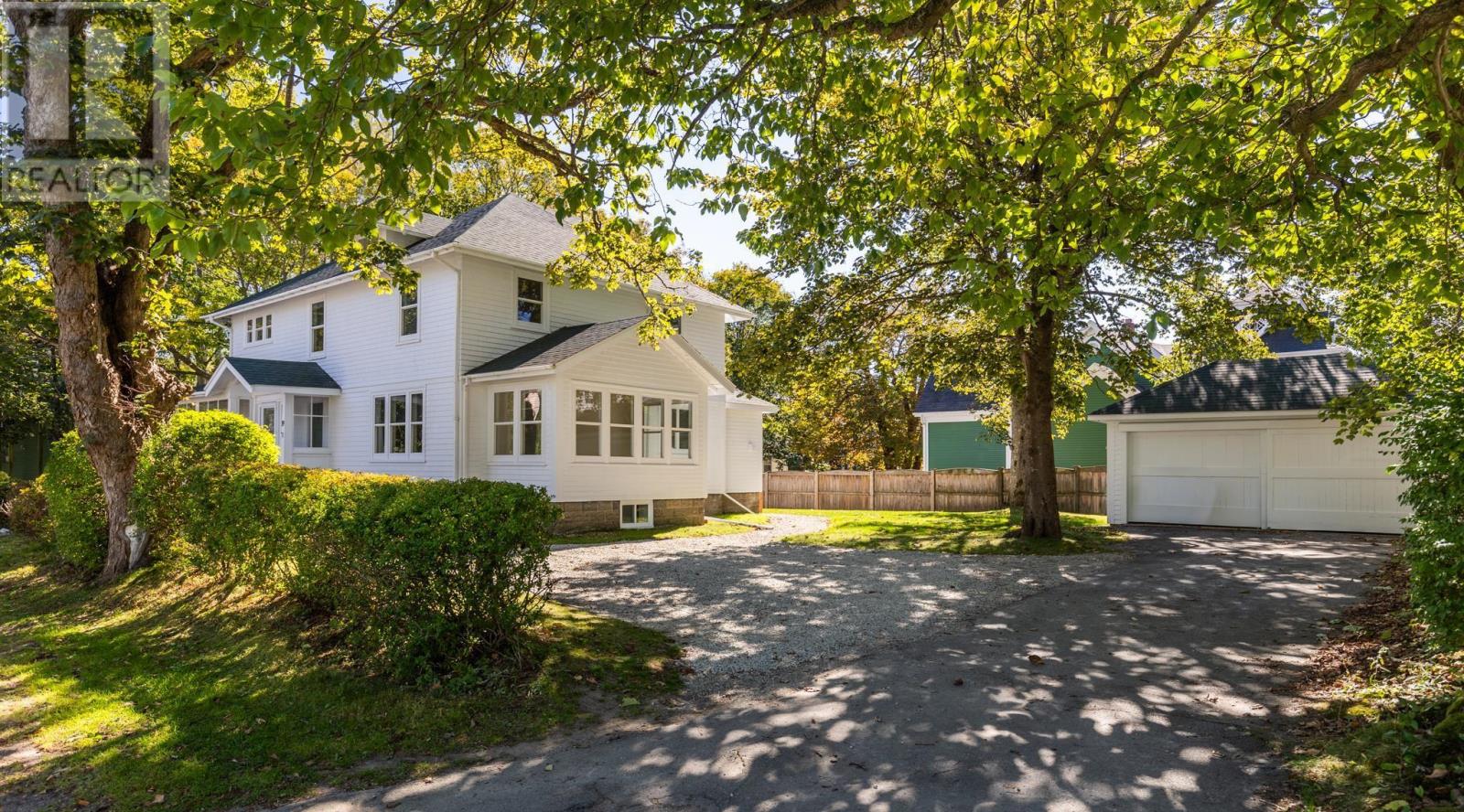 19 Cumberland Street, Yarmouth, Nova Scotia  B5A 5K4 - Photo 44 - 202525355