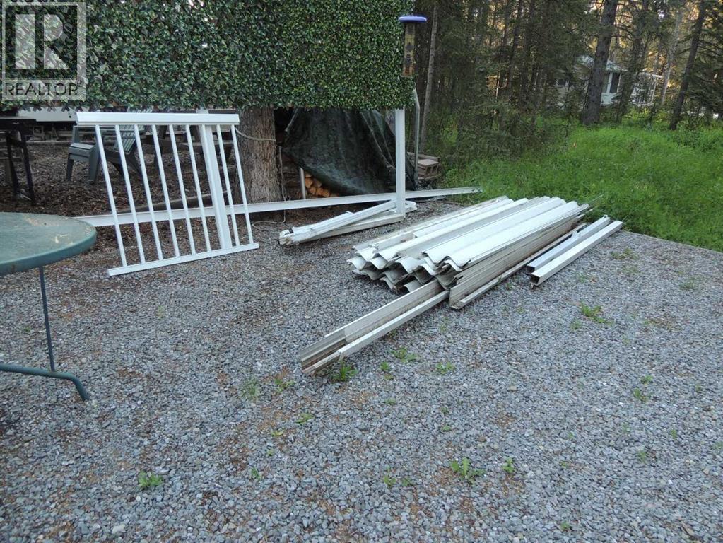 11 Timber Close, Sundre, Alberta  T0M 0X0 - Photo 5 - A2226614