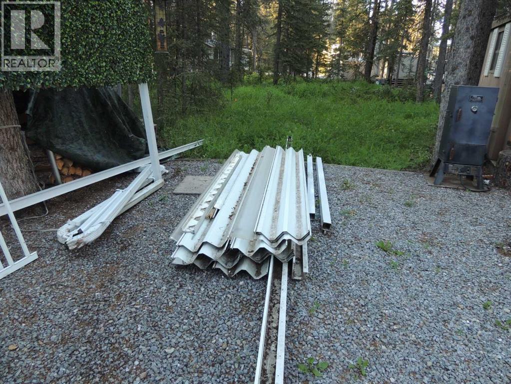 11 Timber Close, Sundre, Alberta  T0M 0X0 - Photo 6 - A2226614