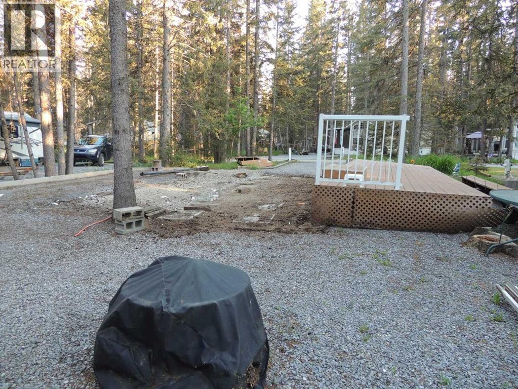 11 Timber Close, Sundre, Alberta  T0M 0X0 - Photo 3 - A2226614