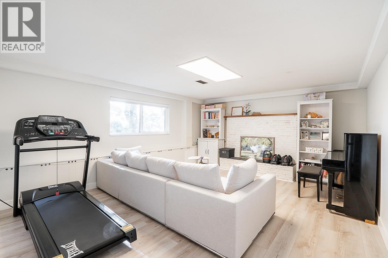4013 Venables Street, Burnaby, British Columbia  V5C 2Z5 - Photo 23 - R3055800
