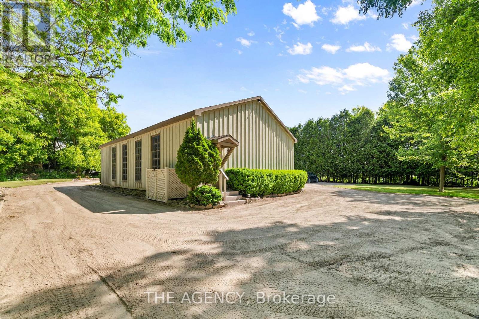 7306 Wellington 21 Road, Centre Wellington, Ontario  N0B 1S0 - Photo 29 - X12451825