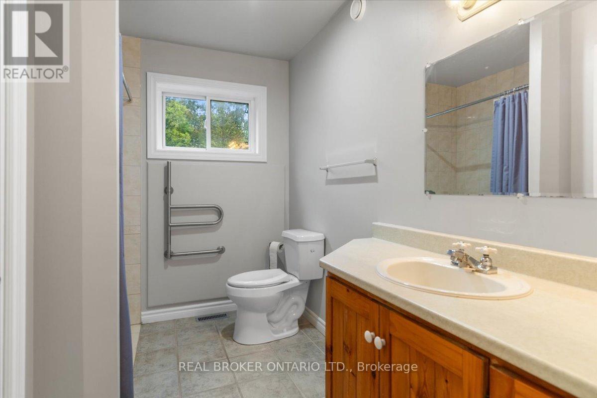 256 Cannifton Road N, Belleville, Ontario  K0K 1K0 - Photo 16 - X12451866