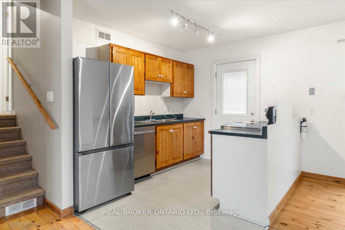 256 Cannifton Road N, Belleville, Ontario  K0K 1K0 - Photo 4 - X12451866