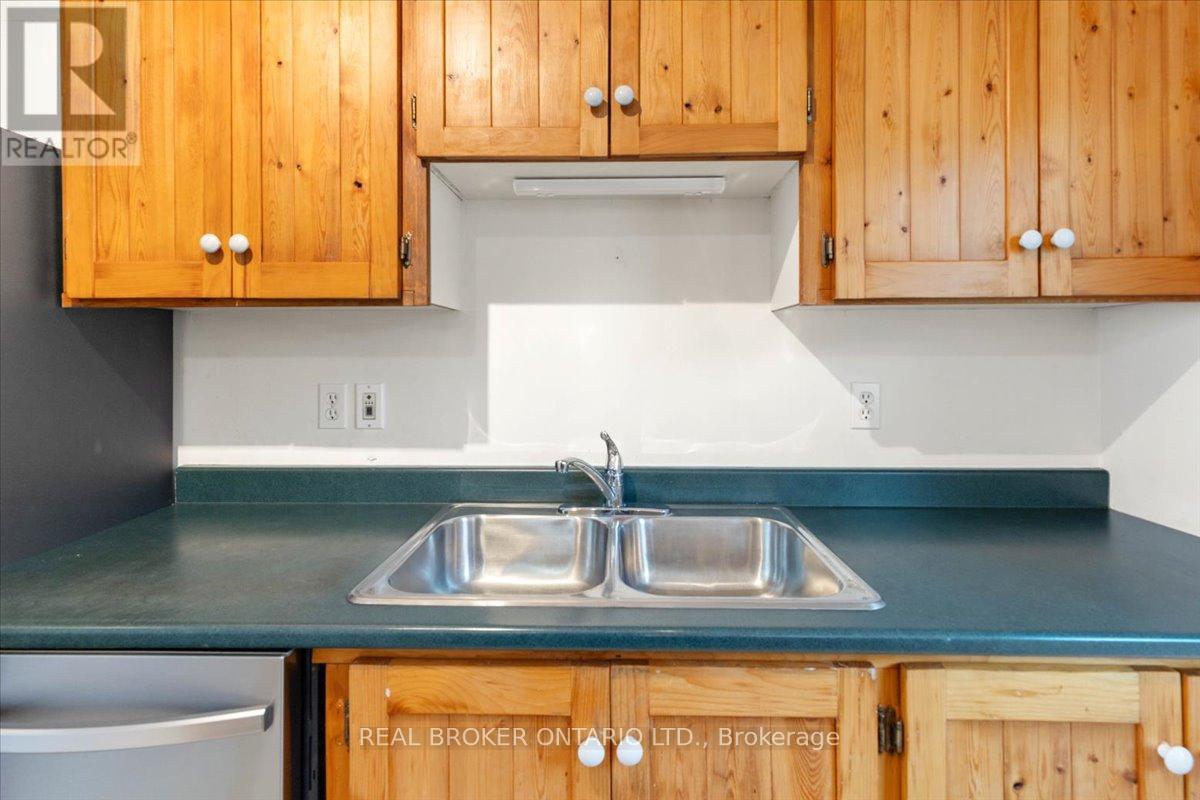 256 Cannifton Road N, Belleville, Ontario  K0K 1K0 - Photo 5 - X12451866