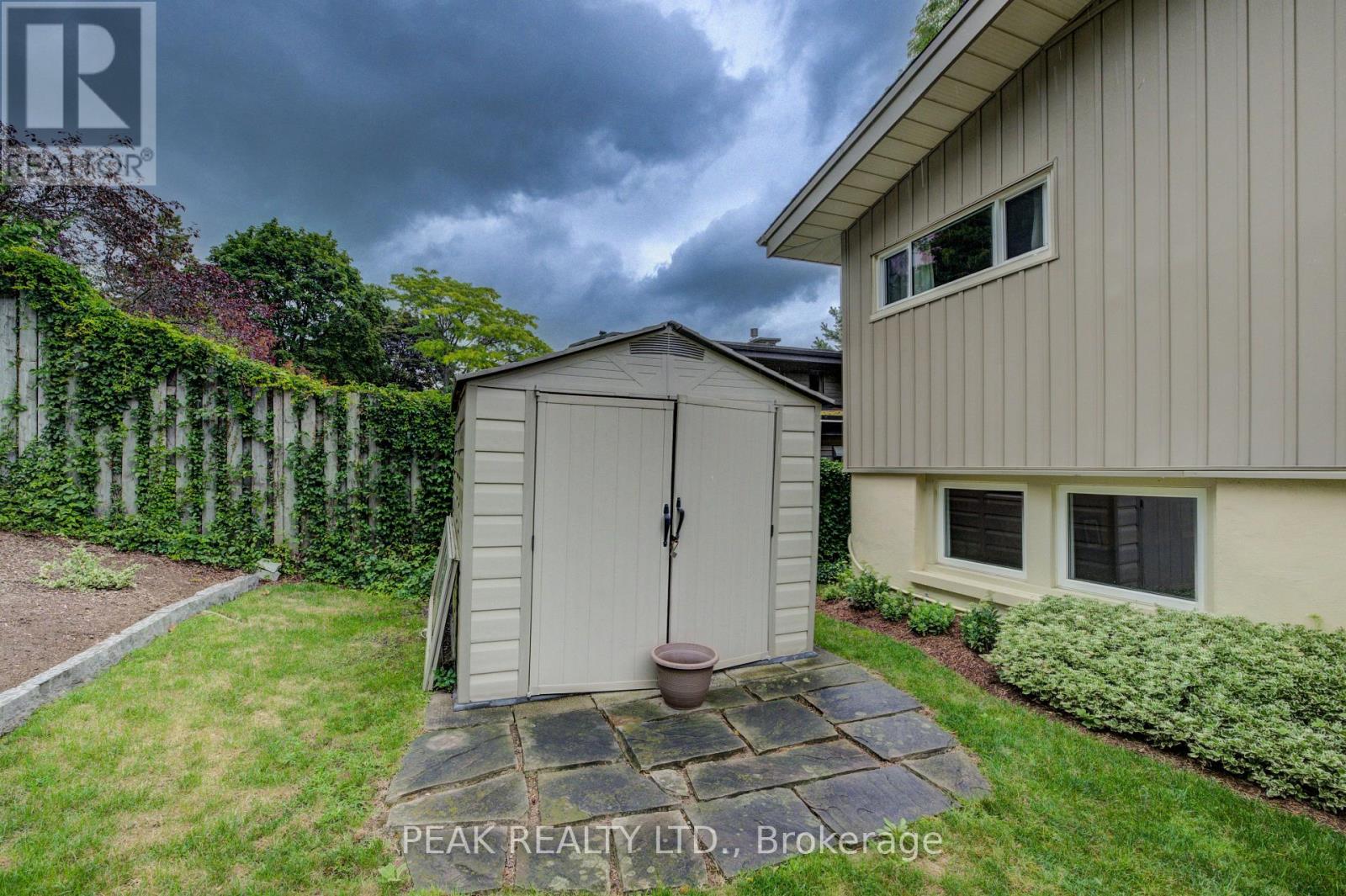440 Manchester Road, Kitchener, Ontario  N2B 1A5 - Photo 31 - X12451899