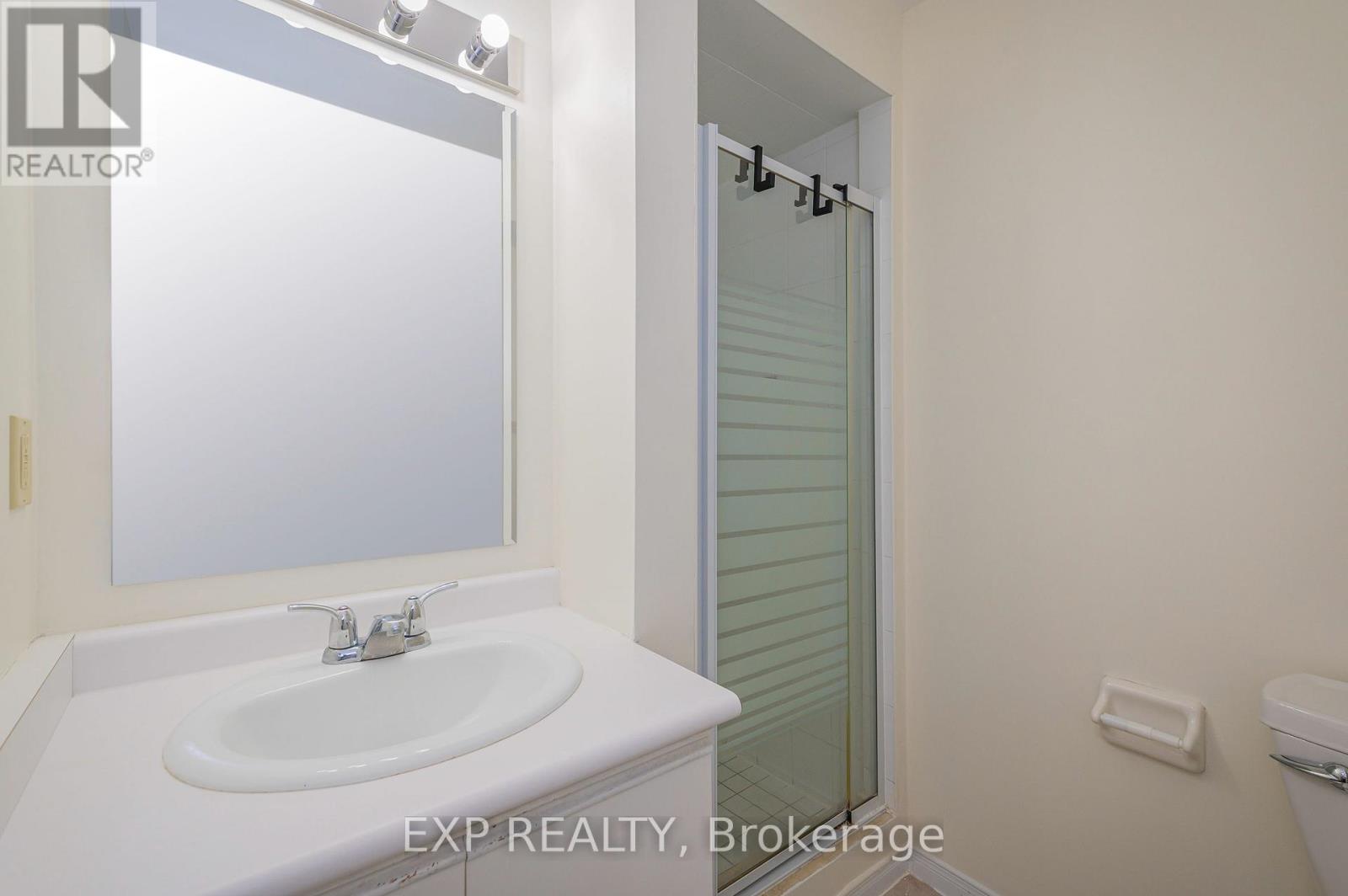 8 - 250 Keats Way, Waterloo, Ontario  N2L 6J5 - Photo 30 - X12451908