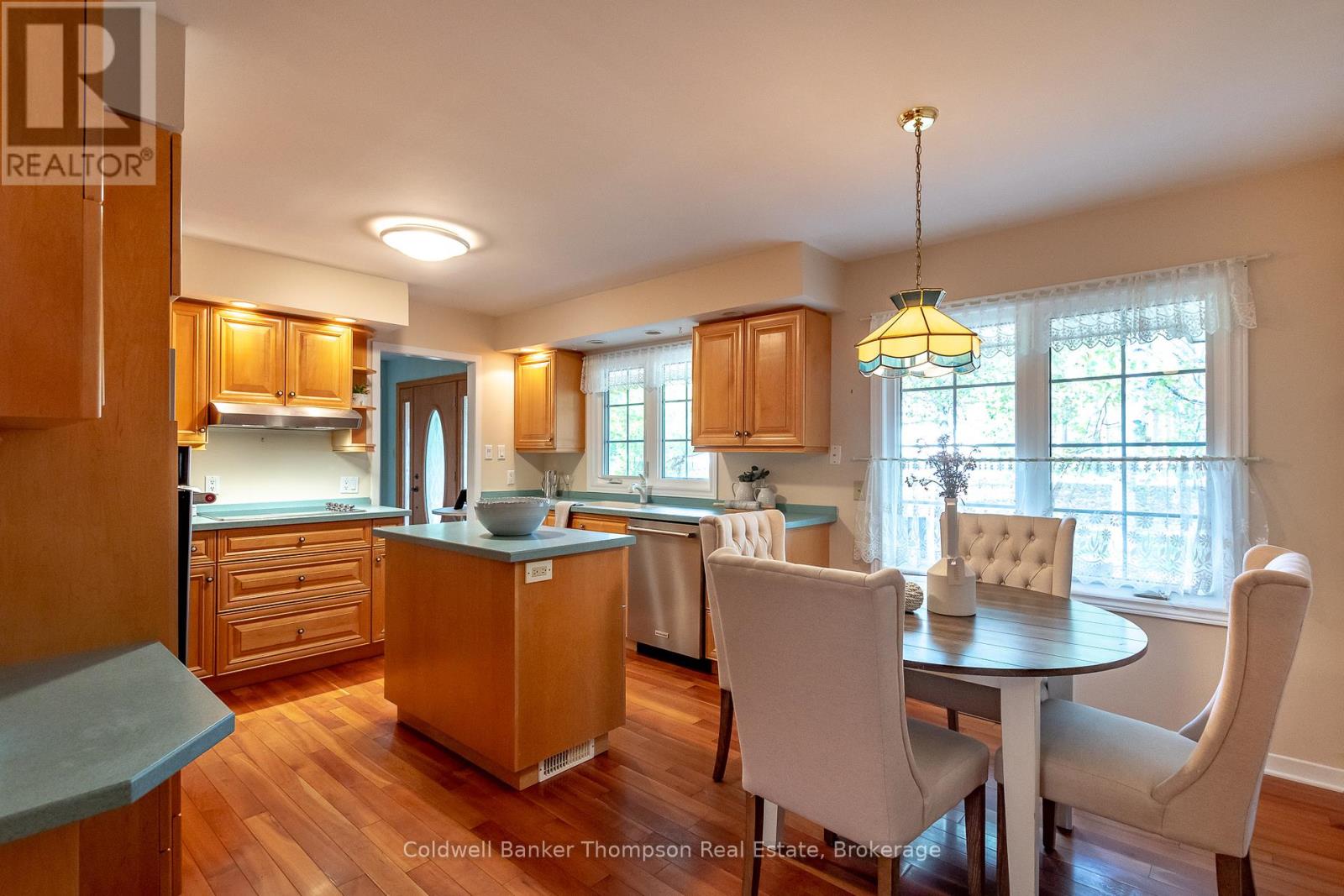 281 Echo Bay Road, Huntsville, Ontario  P1H 1R4 - Photo 23 - X12450652