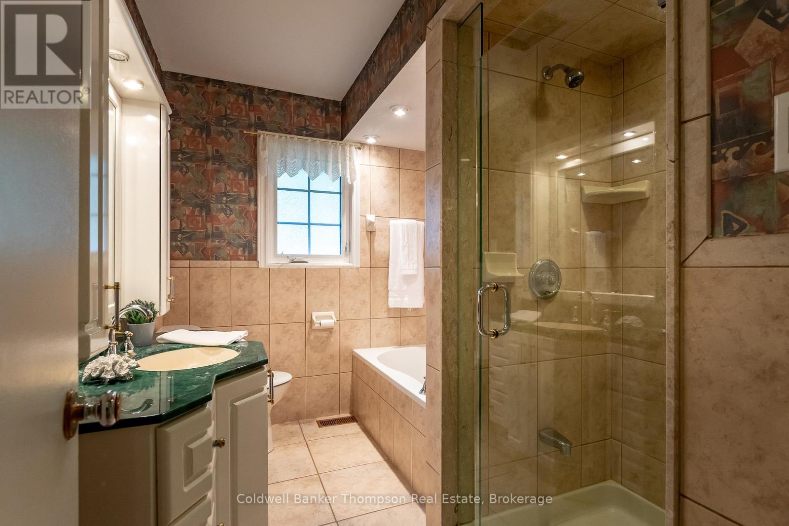 281 Echo Bay Road, Huntsville, Ontario  P1H 1R4 - Photo 32 - X12450652