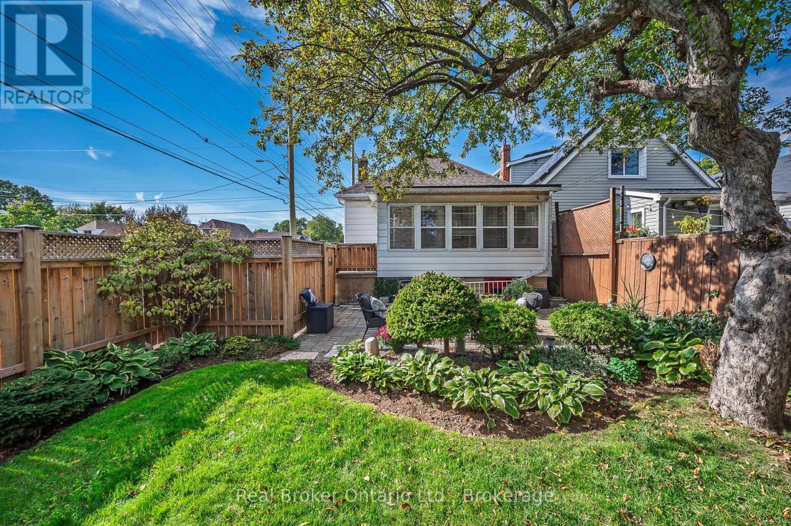62 Wexford Avenue N, Hamilton, Ontario  L8H 4M4 - Photo 28 - X12452032