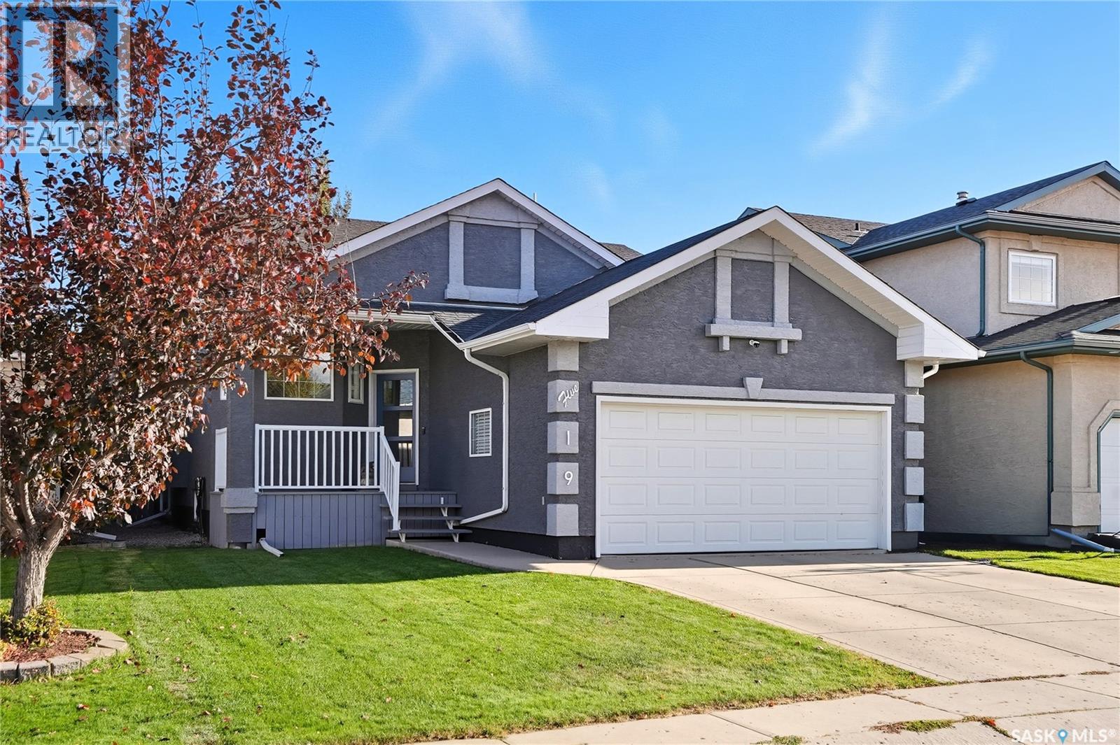 519 Guenter Crescent, Saskatoon, Saskatchewan  S7N 4P8 - Photo 2 - SK020365