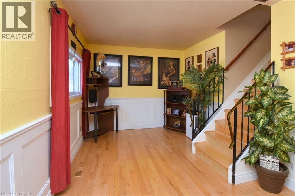 53 Seventh Avenue, Brantford, Ontario  N3S 1B3 - Photo 13 - 40777449