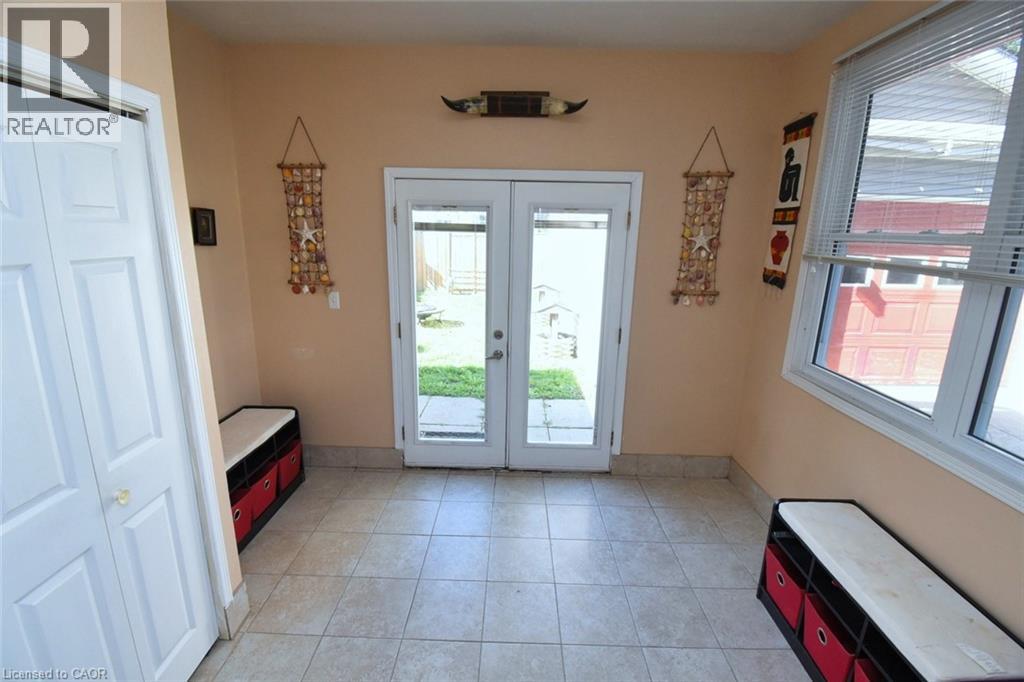 53 Seventh Avenue, Brantford, Ontario  N3S 1B3 - Photo 15 - 40777449