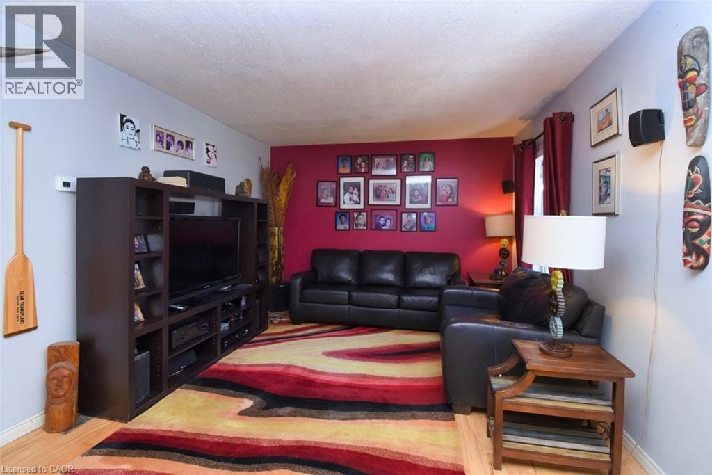 53 Seventh Avenue, Brantford, Ontario  N3S 1B3 - Photo 4 - 40777449