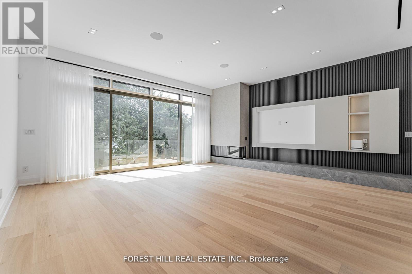 171 Elmwood Avenue, Toronto, Ontario  M2N 3M3 - Photo 7 - C12452010