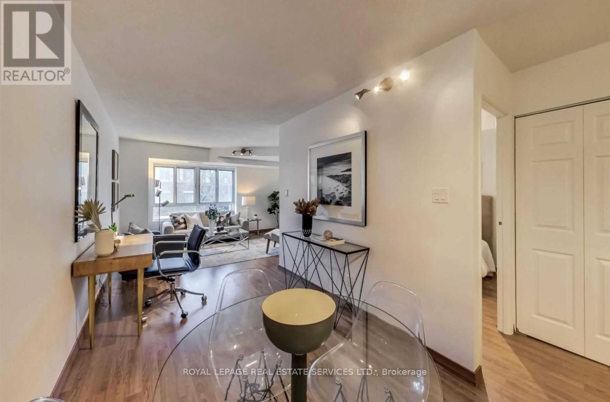 208 - 15 Maplewood Avenue, Toronto, Ontario  M6C 4B4 - Photo 12 - C12452015