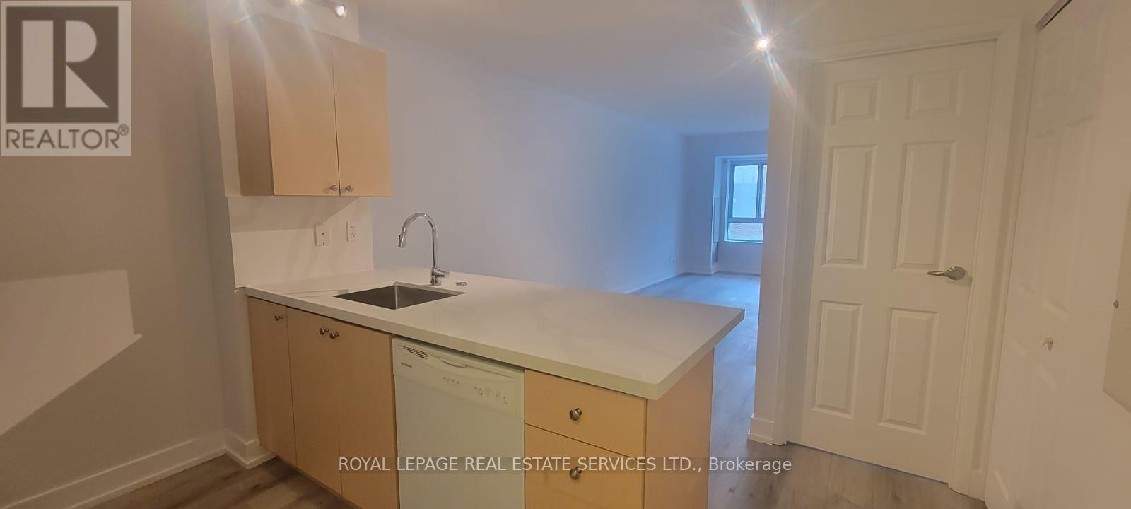 208 - 15 Maplewood Avenue, Toronto, Ontario  M6C 4B4 - Photo 27 - C12452015