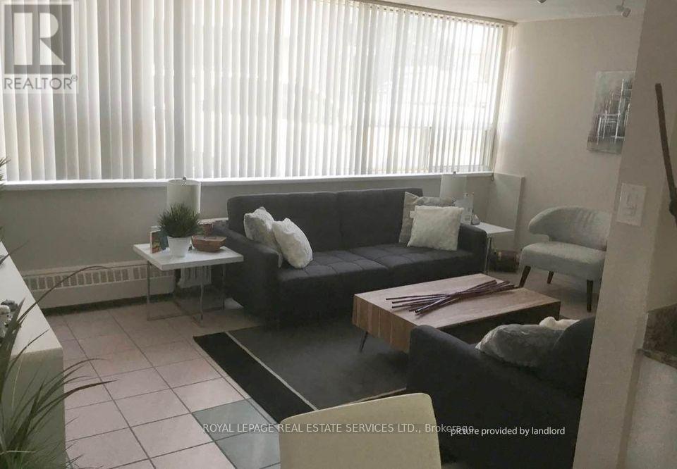 504 - 105 Raglan Avenue, Toronto, Ontario  M6C 2K7 - Photo 5 - C12452024
