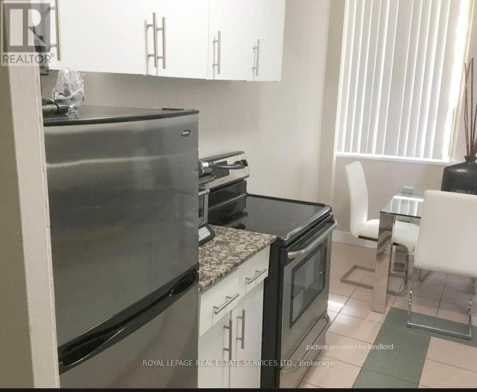 504 - 105 Raglan Avenue, Toronto, Ontario  M6C 2K7 - Photo 8 - C12452024