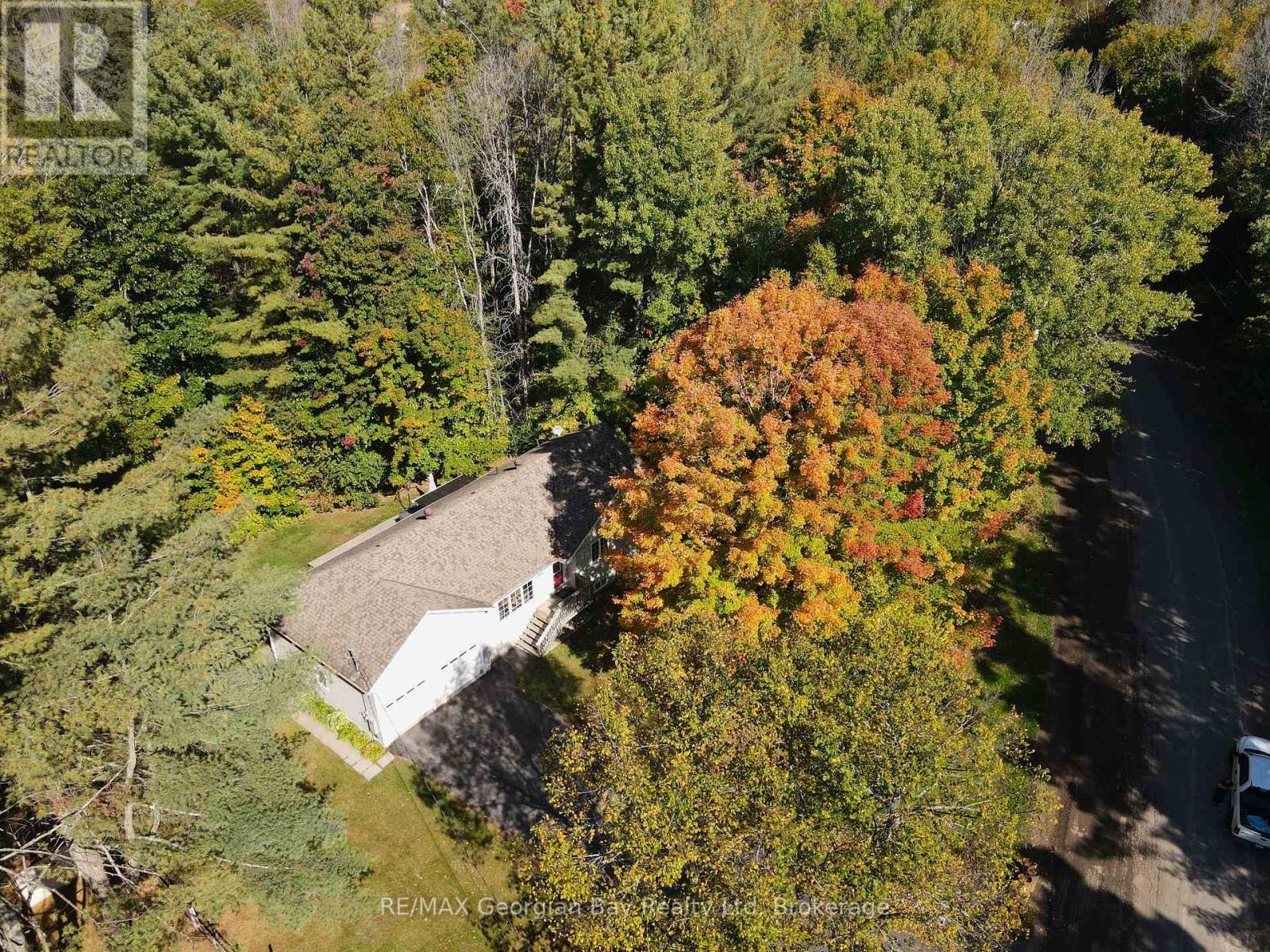 56 Becketts Side Road, Tay, Ontario  L0K 2C0 - Photo 42 - S12452072