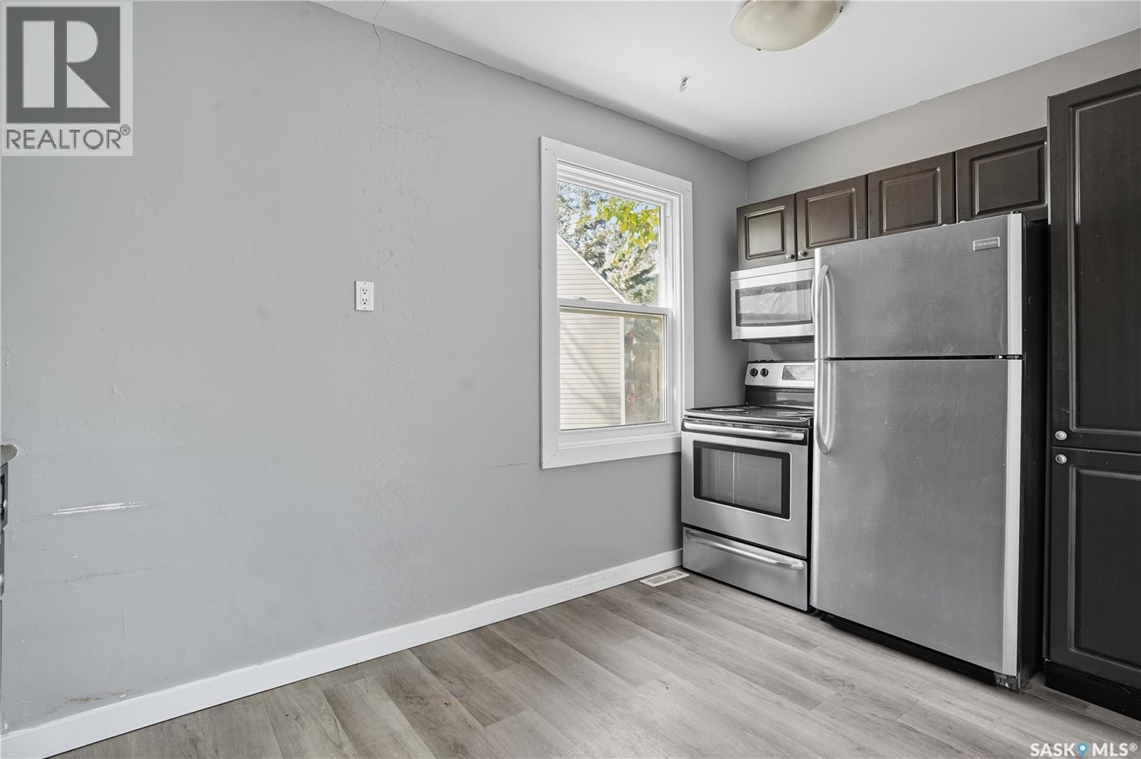 A&b 2614 Elliott Drive, Regina, Saskatchewan  S4N 3H7 - Photo 13 - SK020388