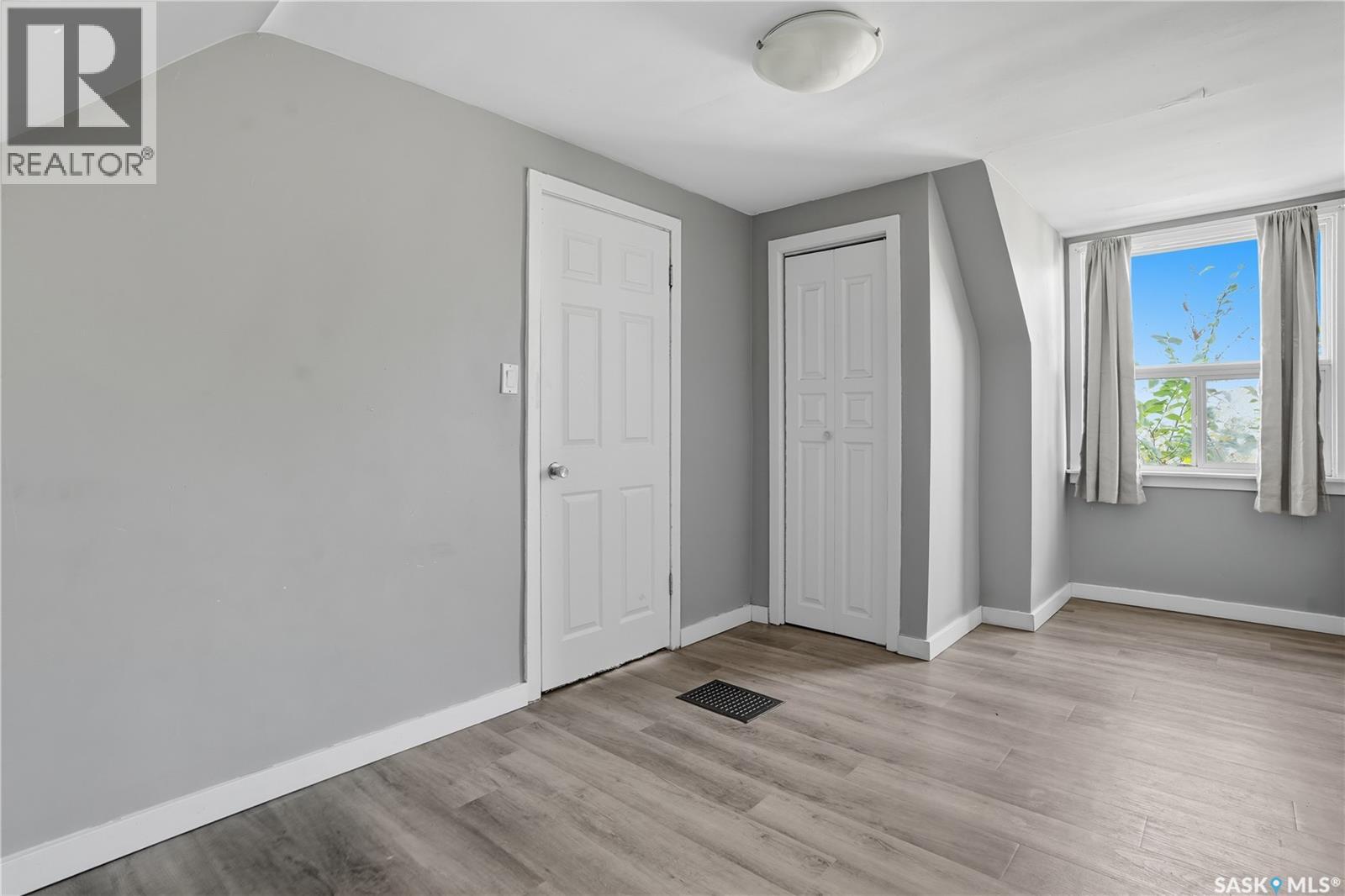 A&b 2614 Elliott Drive, Regina, Saskatchewan  S4N 3H7 - Photo 22 - SK020388