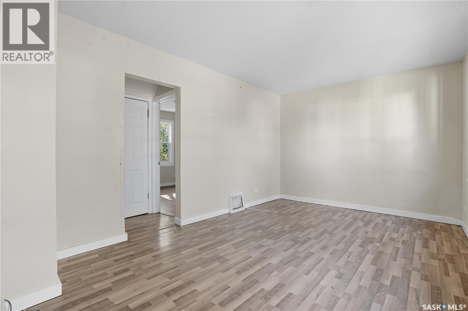 A&b 2614 Elliott Drive, Regina, Saskatchewan  S4N 3H7 - Photo 31 - SK020388