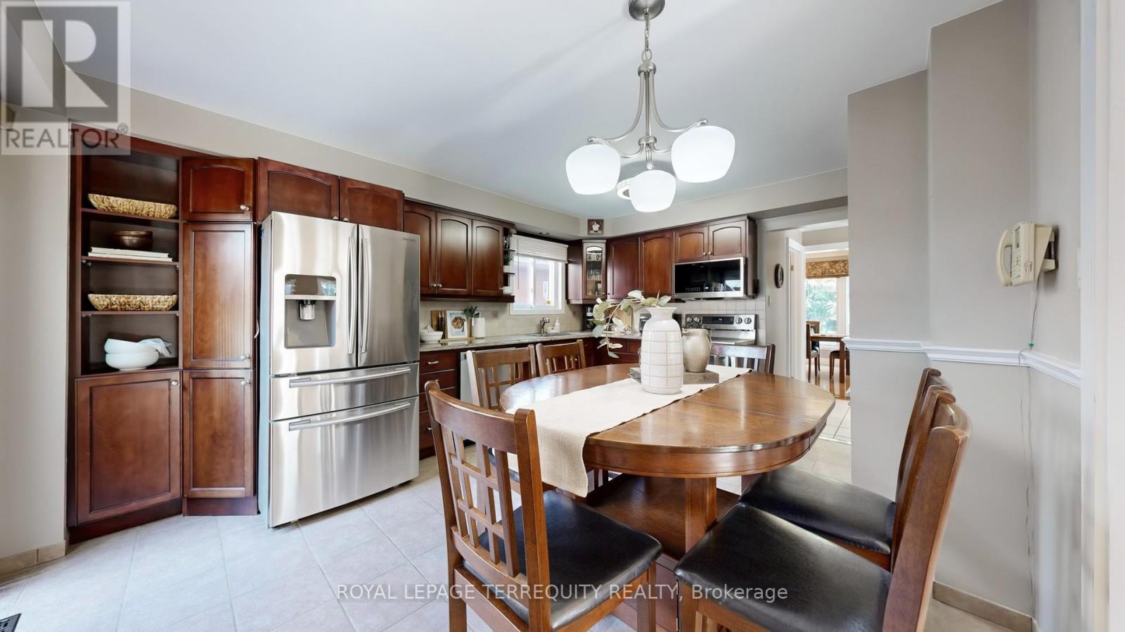 61 Jason Drive, Whitby, Ontario  L1R 1L1 - Photo 6 - E12451967