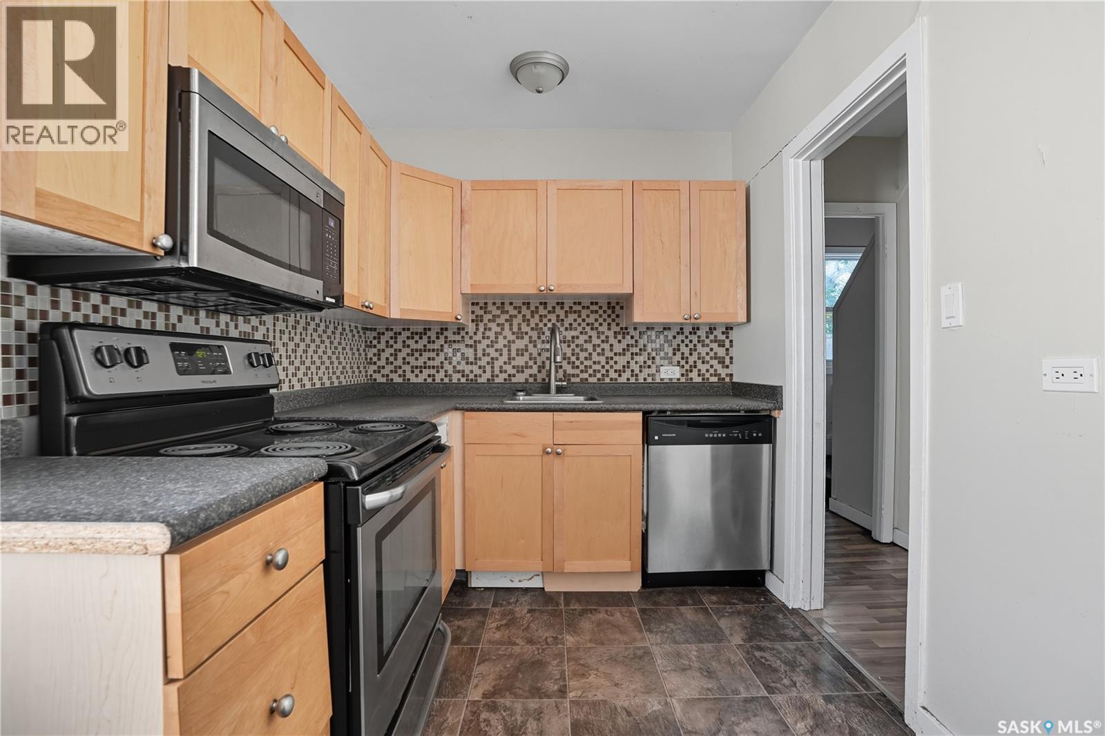 A&b 2614 Elliott Drive, Regina, Saskatchewan  S4N 3H7 - Photo 37 - SK020388