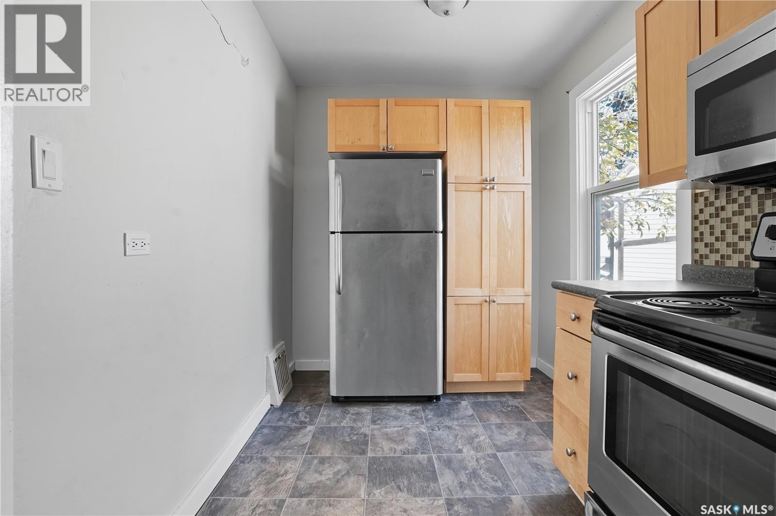 A&b 2614 Elliott Drive, Regina, Saskatchewan  S4N 3H7 - Photo 35 - SK020388