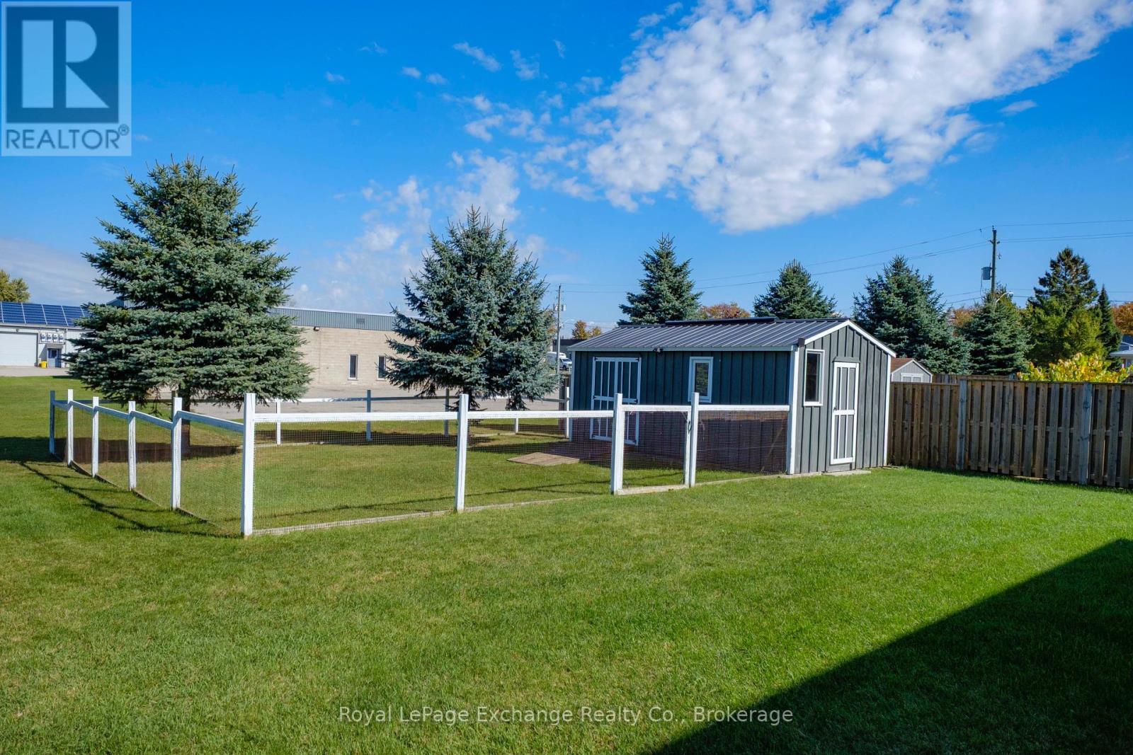 54 Lakefield Drive, Kincardine, Ontario  N2Z 0C9 - Photo 35 - X12452042