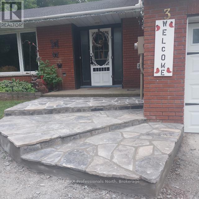 3 Oak Street, Bancroft (Bancroft Ward), Ontario  K0L 1C0 - Photo 42 - X12452065