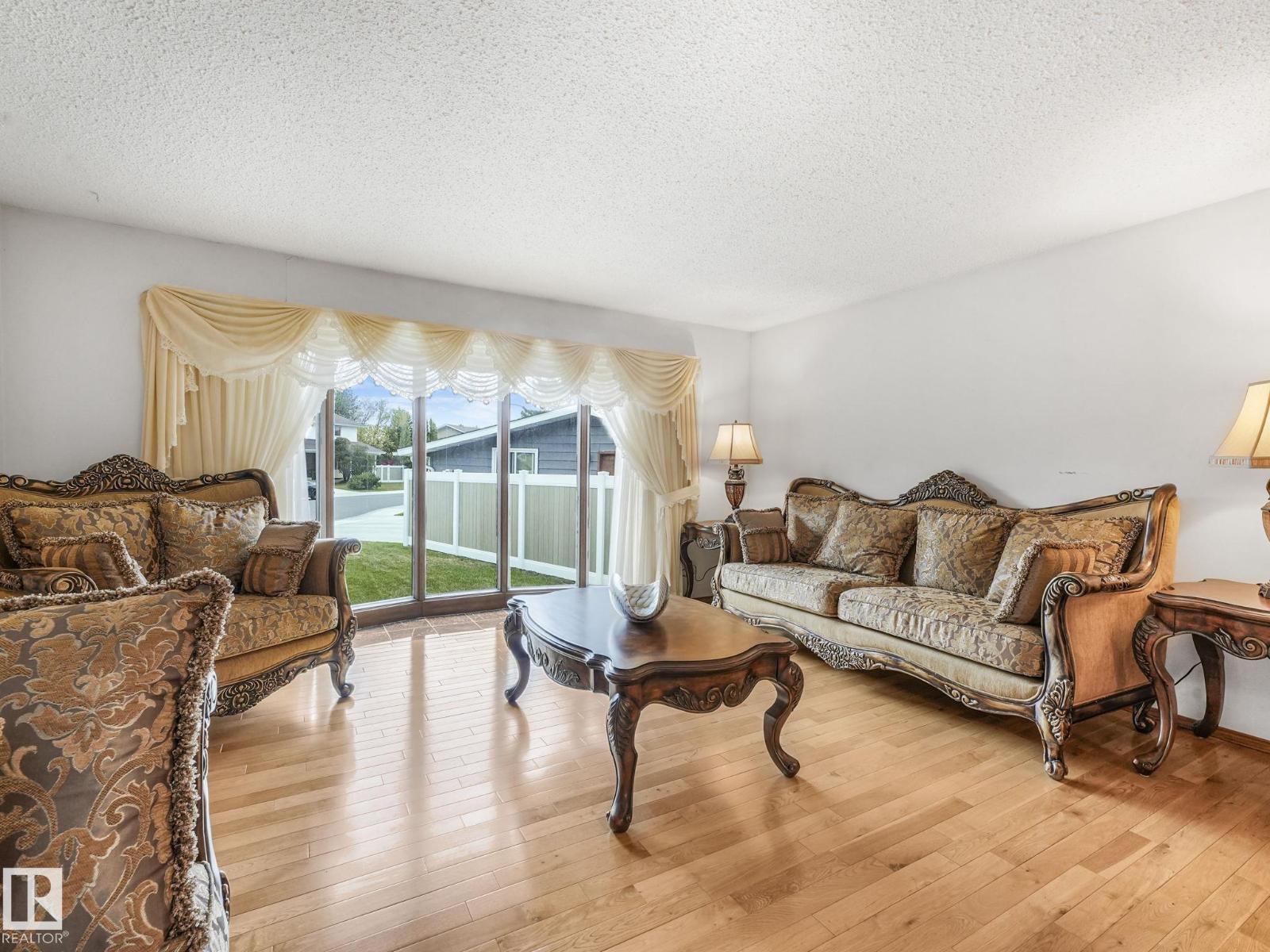 11106 173a Av Nw, Edmonton, Alberta  T5X 3J9 - Photo 6 - E4461293