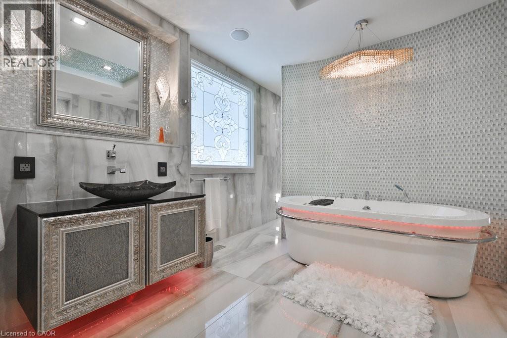 24 School Street, Waterdown, Ontario  L0R 2H0 - Photo 43 - 40763351