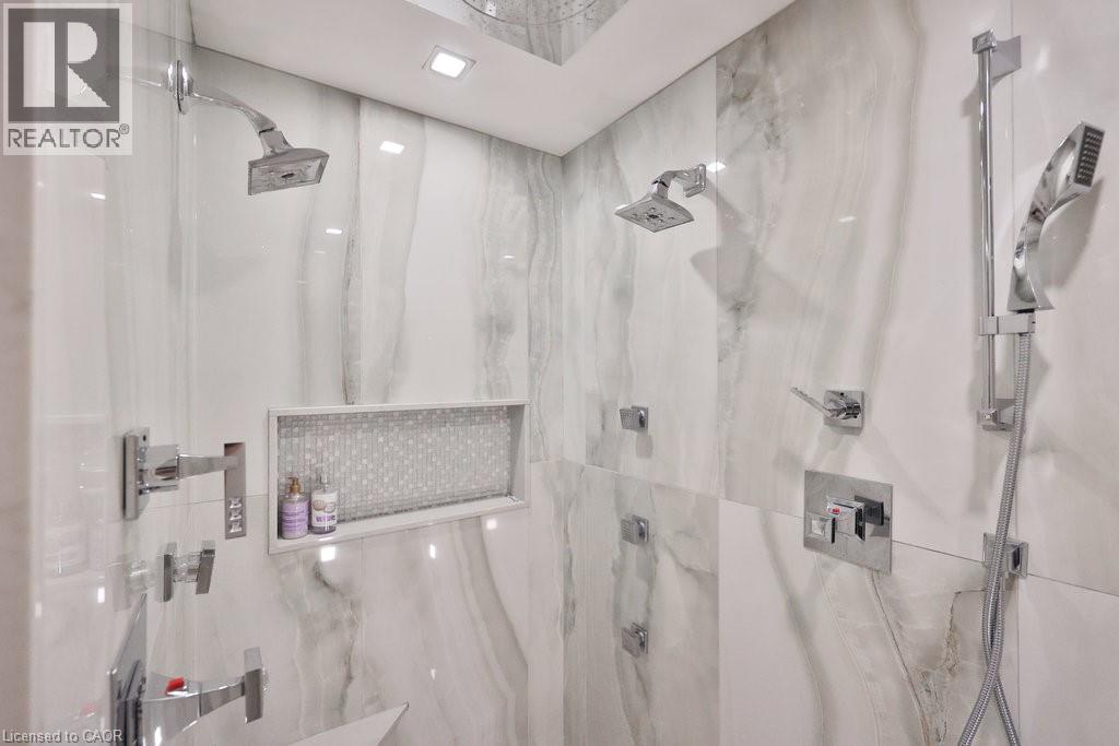 24 School Street, Waterdown, Ontario  L0R 2H0 - Photo 45 - 40763351