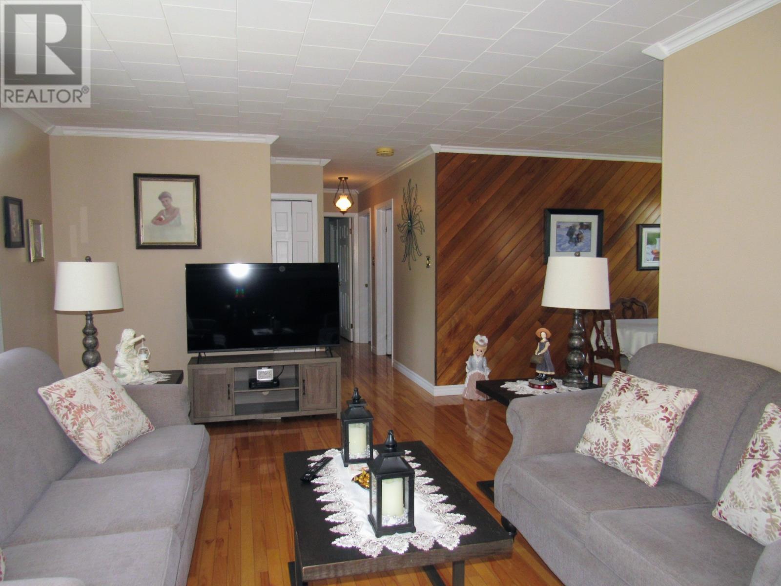 31 Hillcrest Road, Corner Brook, Newfoundland & Labrador  A2H 1N5 - Photo 12 - 1291315
