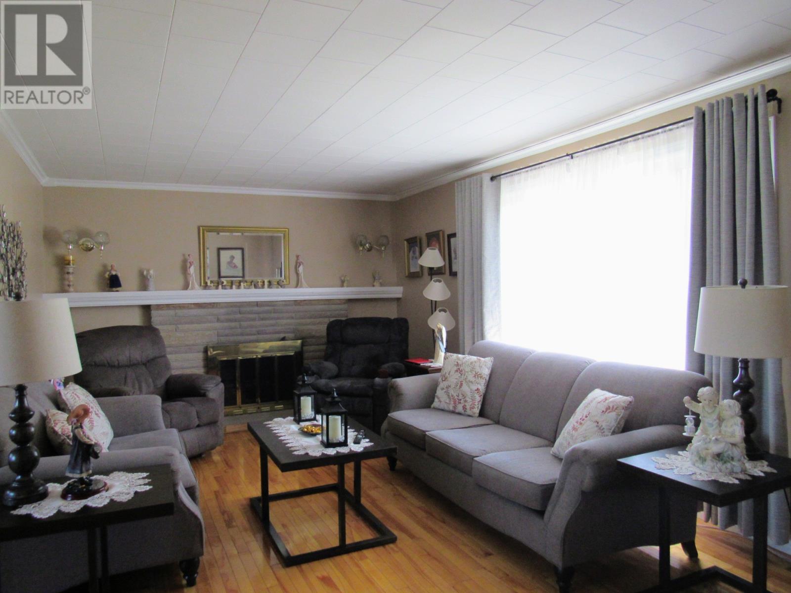 31 Hillcrest Road, Corner Brook, Newfoundland & Labrador  A2H 1N5 - Photo 14 - 1291315