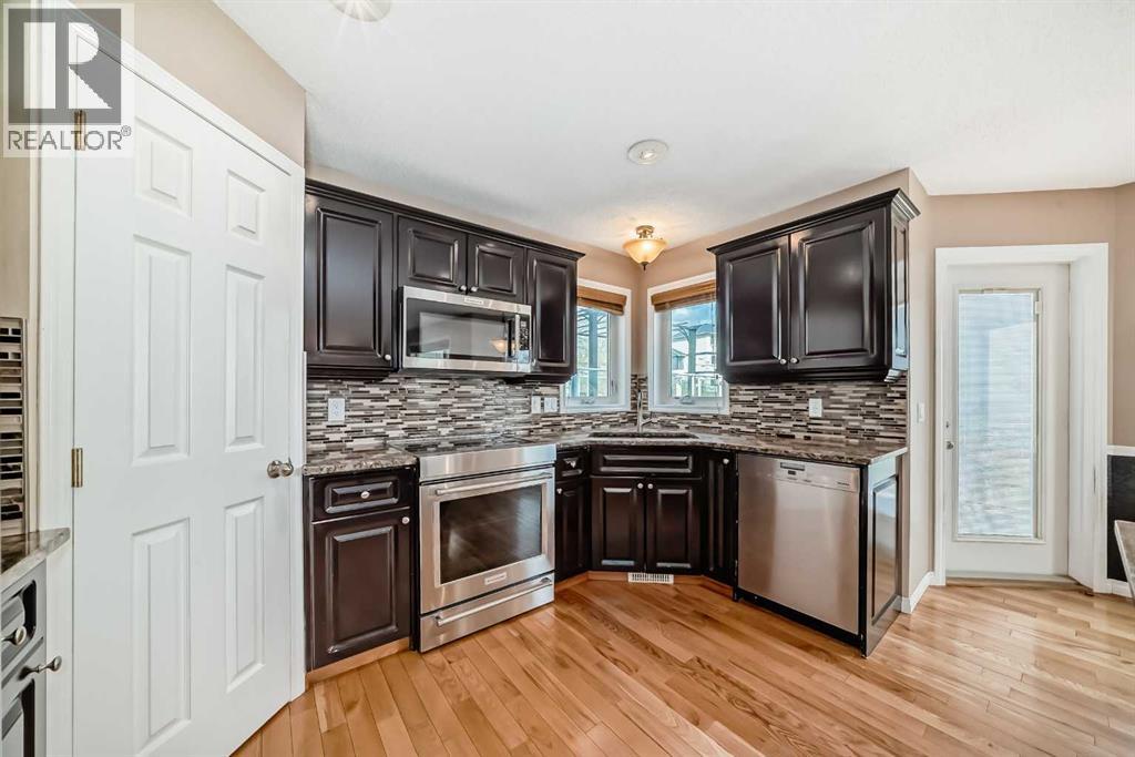 161 Douglasview Rise Se, Calgary, Alberta  T2Z 2H8 - Photo 8 - A2257557