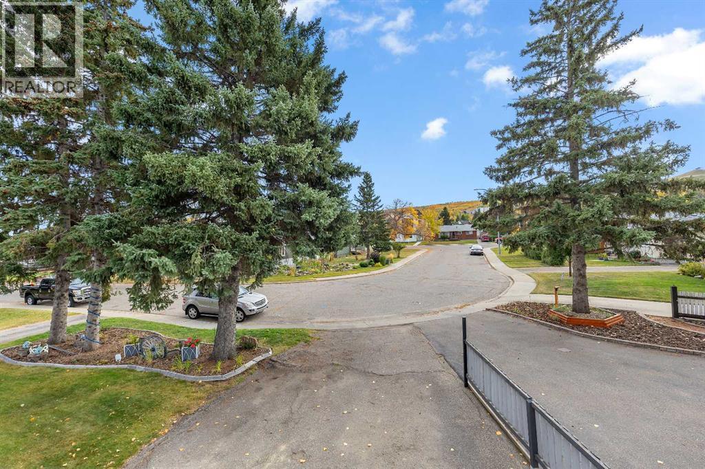 8128 Bowglen Crescent Nw, Calgary, Alberta  T3B 2T5 - Photo 32 - A2262817