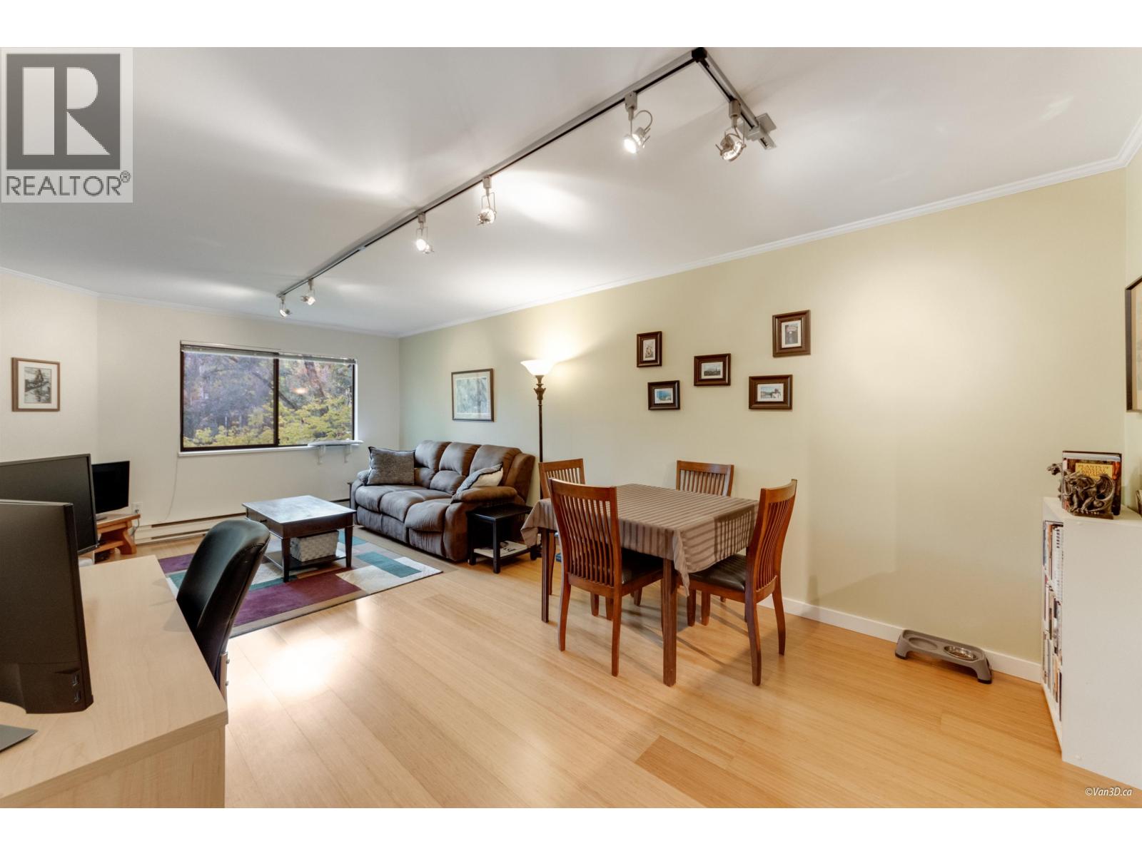 302 1633 W 11th Avenue, Vancouver, British Columbia  V6J 2B8 - Photo 1 - R3056292