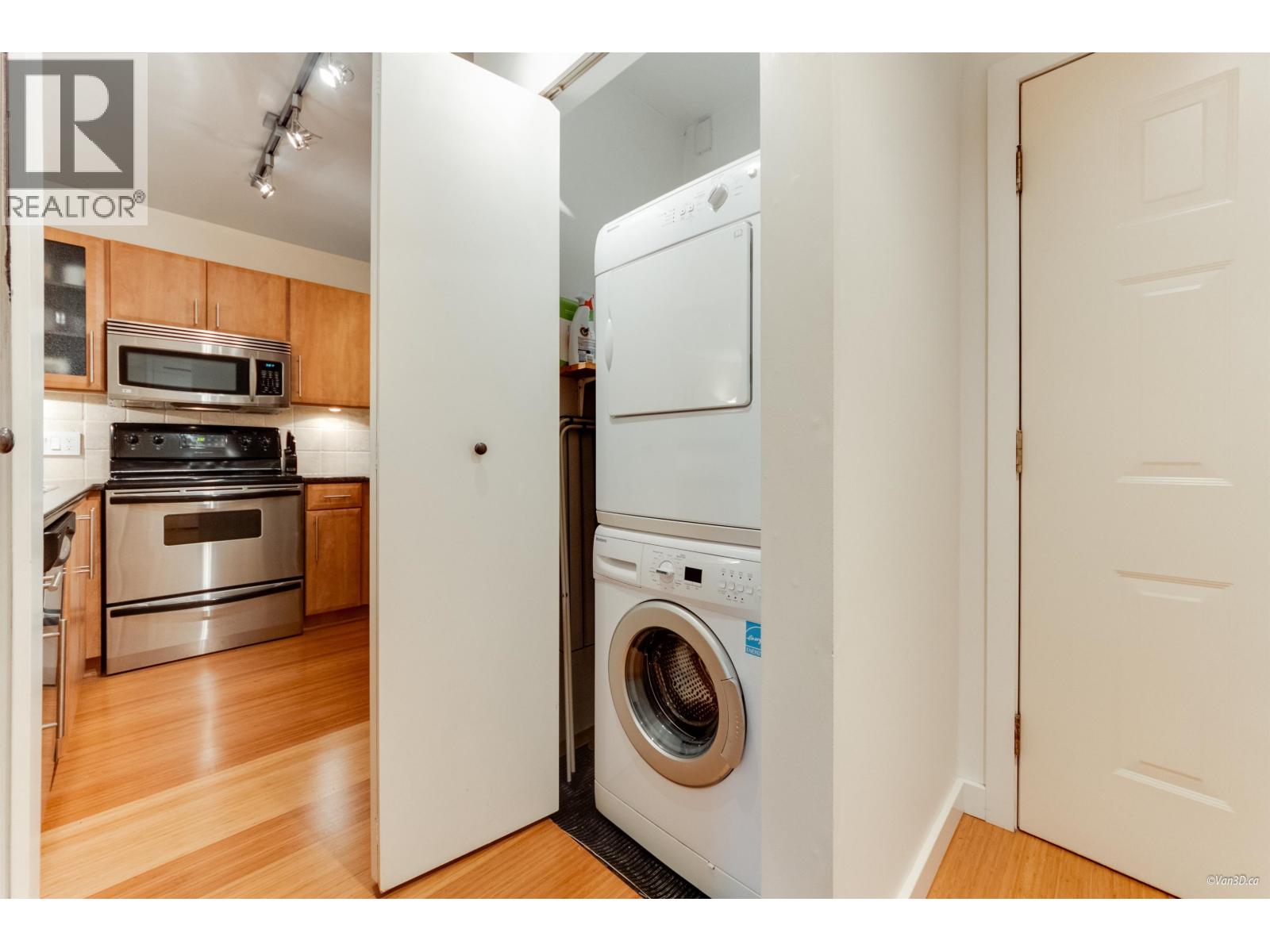 302 1633 W 11th Avenue, Vancouver, British Columbia  V6J 2B8 - Photo 11 - R3056292