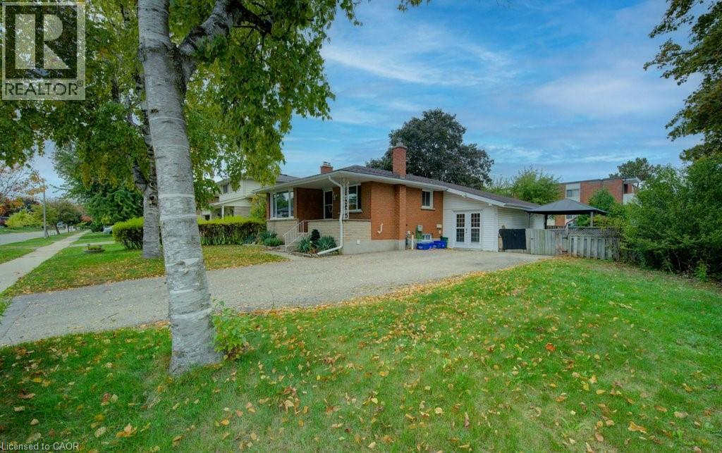 7 Hudson Crescent Unit# Upper, Kitchener, Ontario  N2B 2V7 - Photo 3 - 40777109