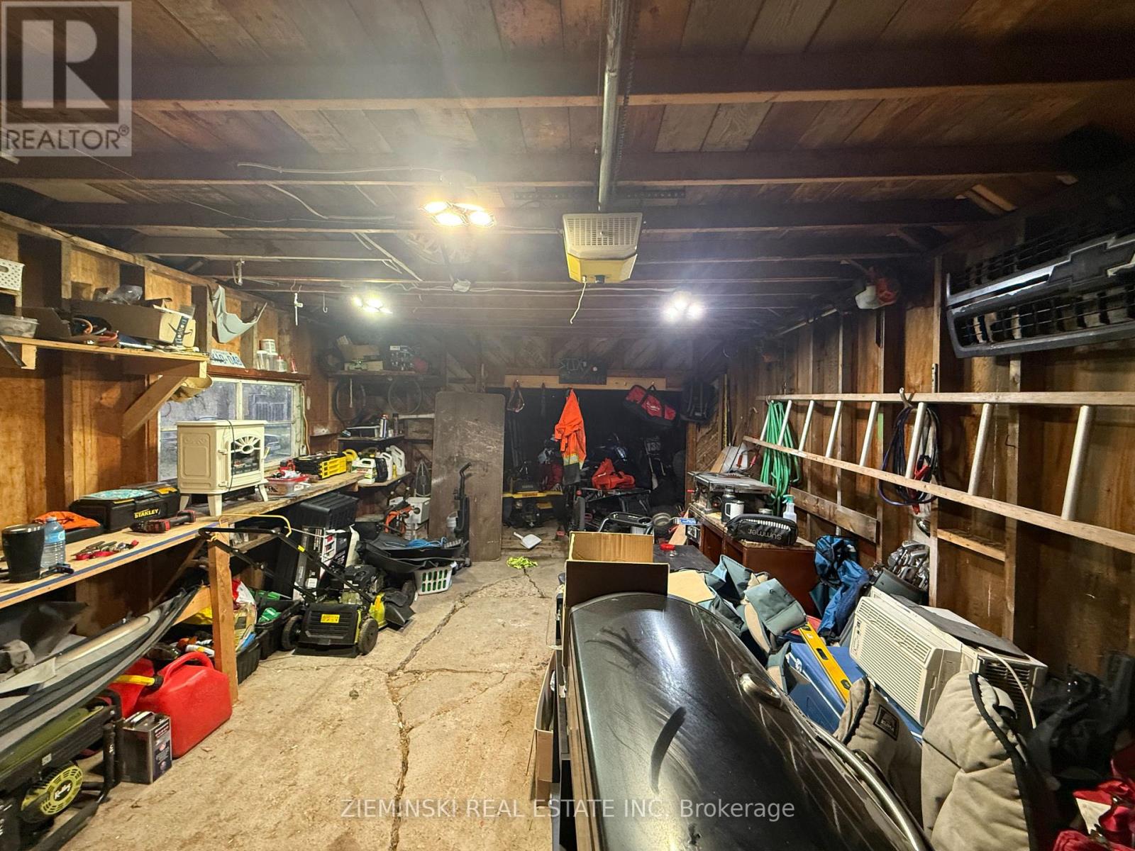 910 Victoria Road, Iroquois Falls, Ontario  P0K 1G0 - Photo 18 - T12452046