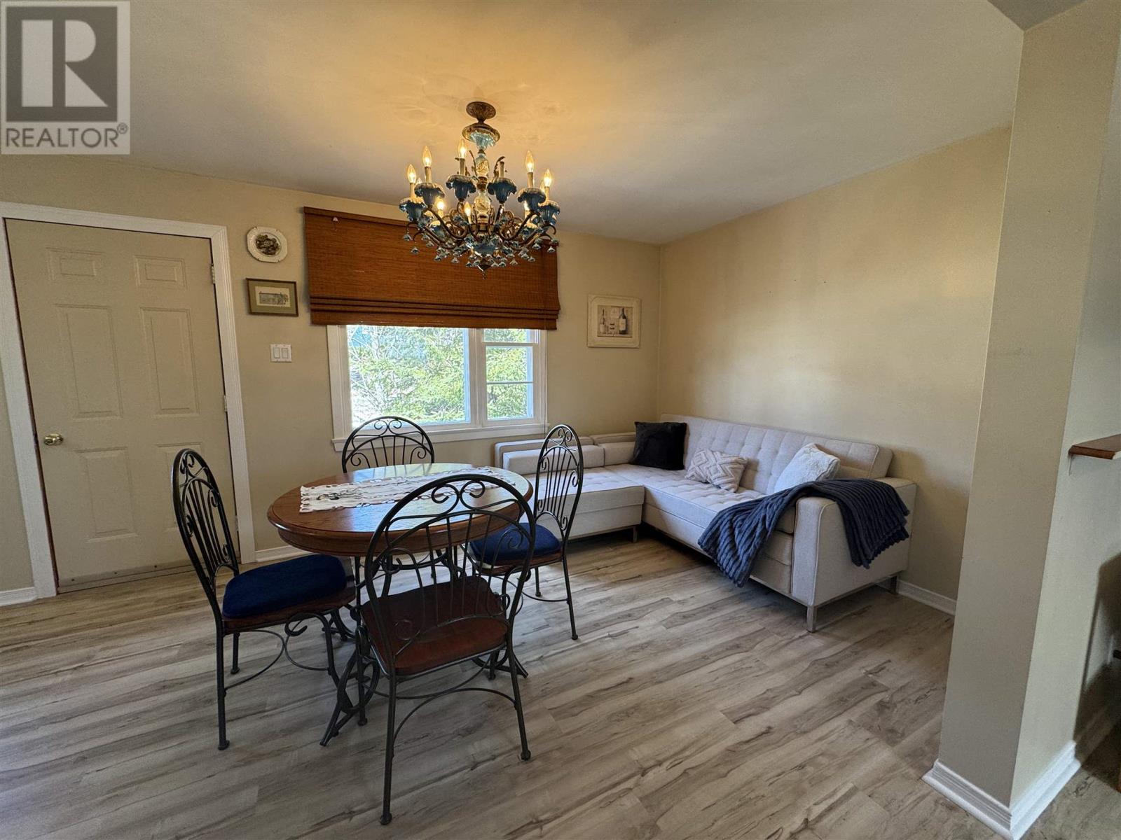 18 Sandpiper Ave, Manitouwadge, Ontario  P0T 2C0 - Photo 10 - TB252331