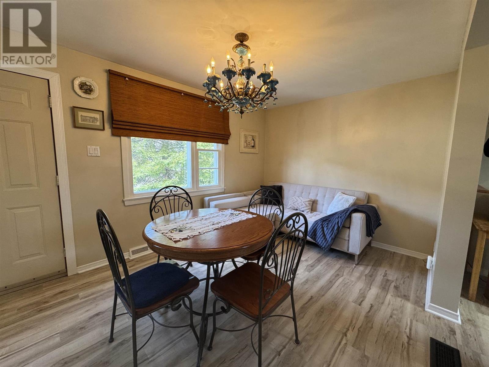 18 Sandpiper Ave, Manitouwadge, Ontario  P0T 2C0 - Photo 6 - TB252331