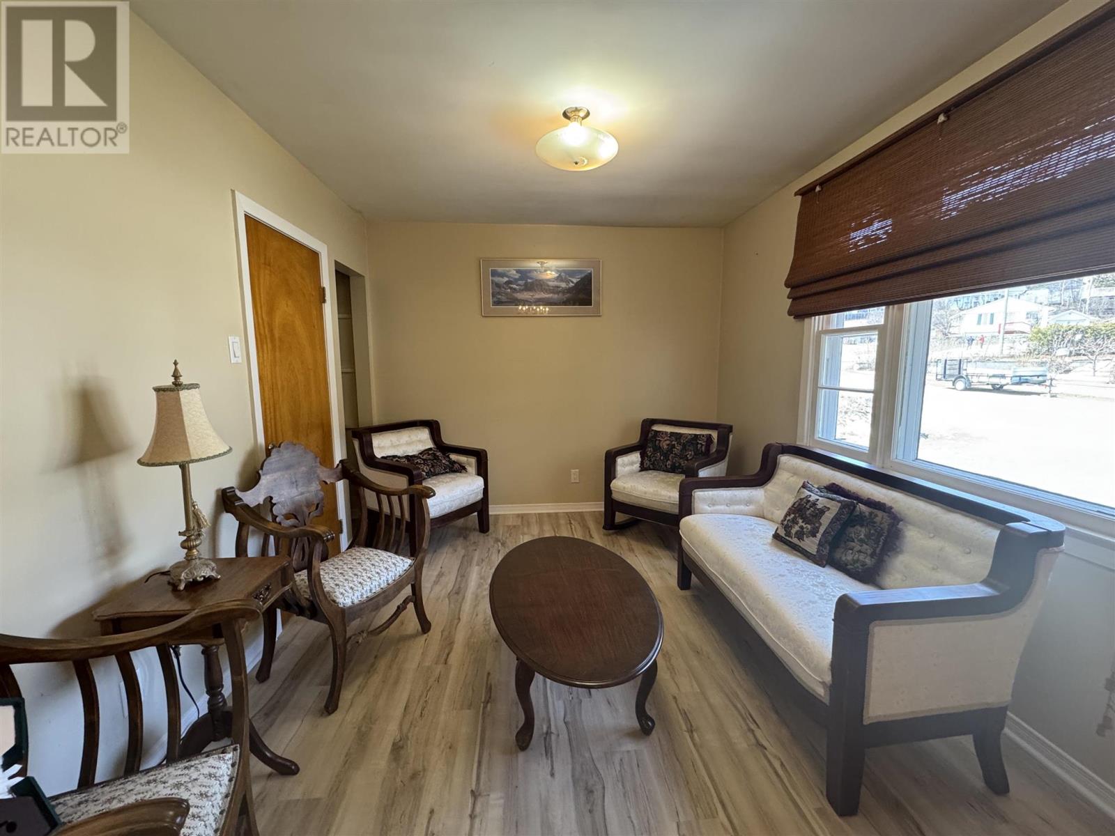 18 Sandpiper Ave, Manitouwadge, Ontario  P0T 2C0 - Photo 4 - TB252331