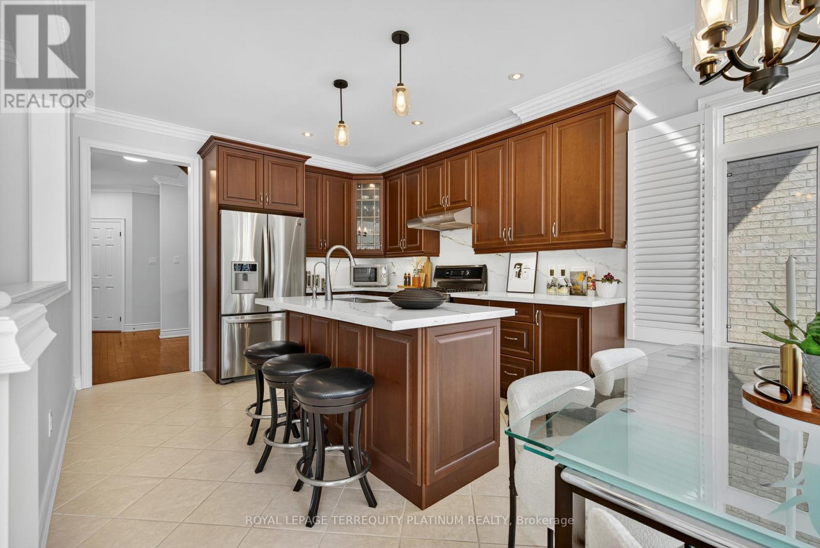 9 Maraca Drive, Richmond Hill, Ontario  L4S 0A3 - Photo 8 - N12451953