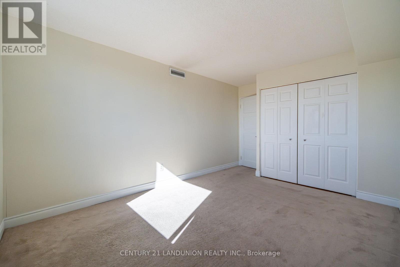 619 - 326 Major Mackenzie Drive E, Richmond Hill, Ontario  L4C 8T4 - Photo 19 - N12451955