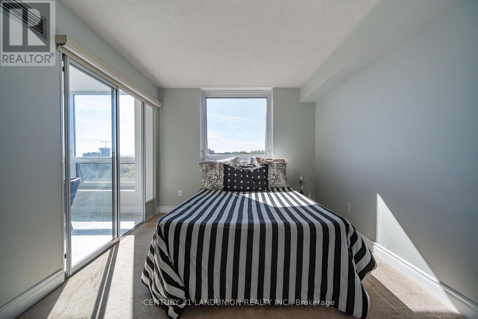 619 - 326 Major Mackenzie Drive E, Richmond Hill, Ontario  L4C 8T4 - Photo 22 - N12451955