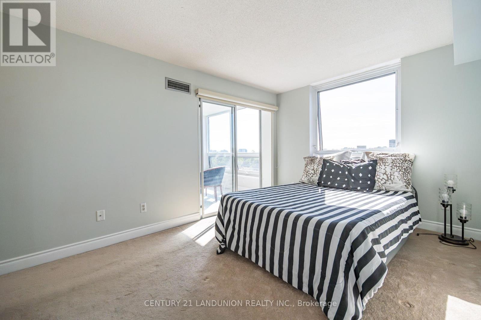 619 - 326 Major Mackenzie Drive E, Richmond Hill, Ontario  L4C 8T4 - Photo 23 - N12451955